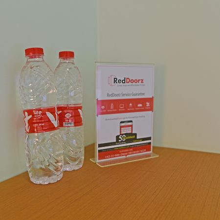RedDoorz Plus @ Mahendradatta Denpasar Eksteriør bilde